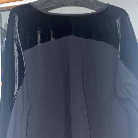 Intro stretch black soft with velour sleeves beautiful long sleeve brand new 3x - Picture 4 of 4